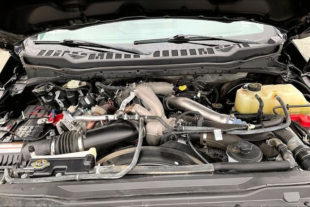 Used 2023 Blue Ford Lariat image 10
