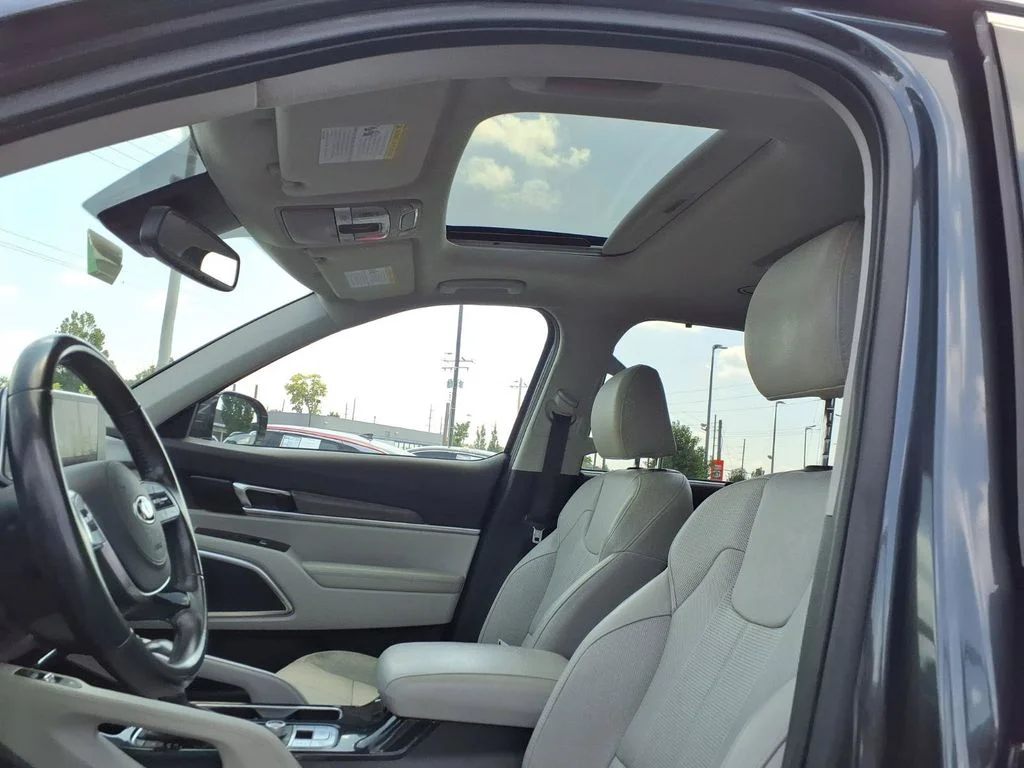 Used 2020 Gravity Gray Kia SX image 18