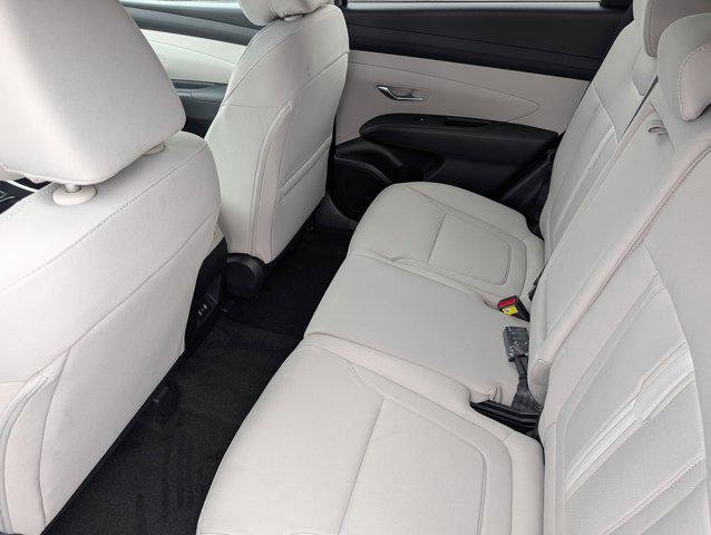 New 2026 Shimmering Silver Hyundai SEL image 8