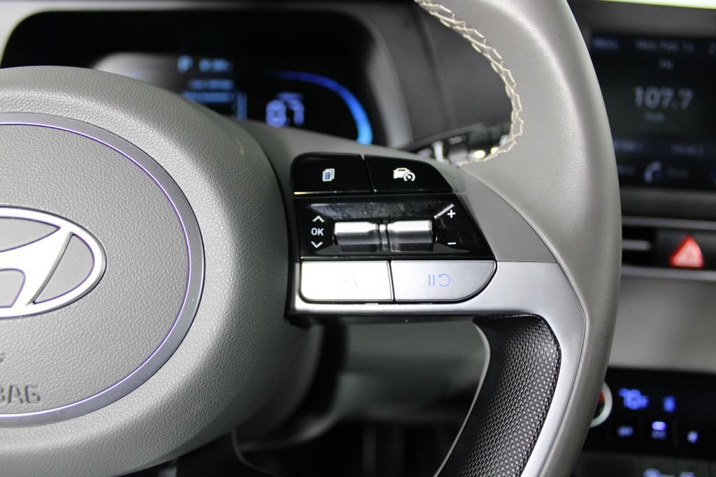 2025 Hyundai Elantra SEL - Photo 26
