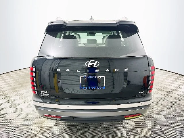 New 2026 Black Hyundai SEL image 4