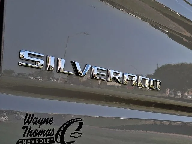 New 2026 White Chevrolet RST image 22
