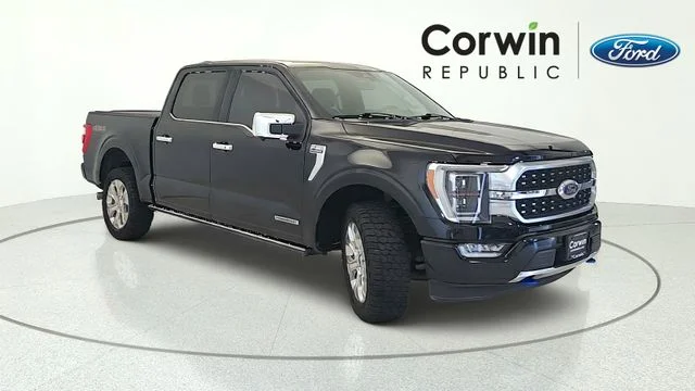 Used 2023 Black Metallic Ford Platinum image 8