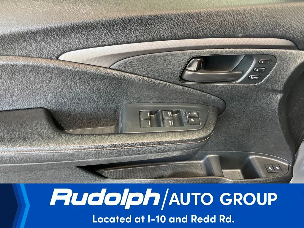 Certified Used 2023 Lunar Silver Metallic Honda AWD TRAILSPORT image 10