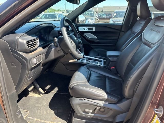 Used 2022 Red Ford Platinum image 2