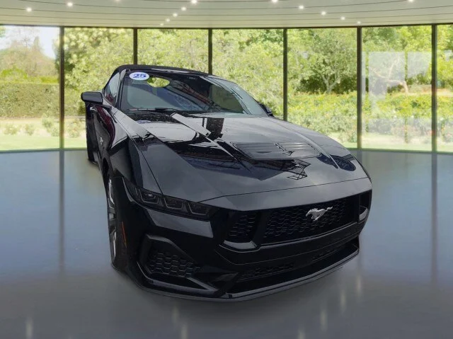 2025 Ford Mustang GT Premium Convertible - Photo 15