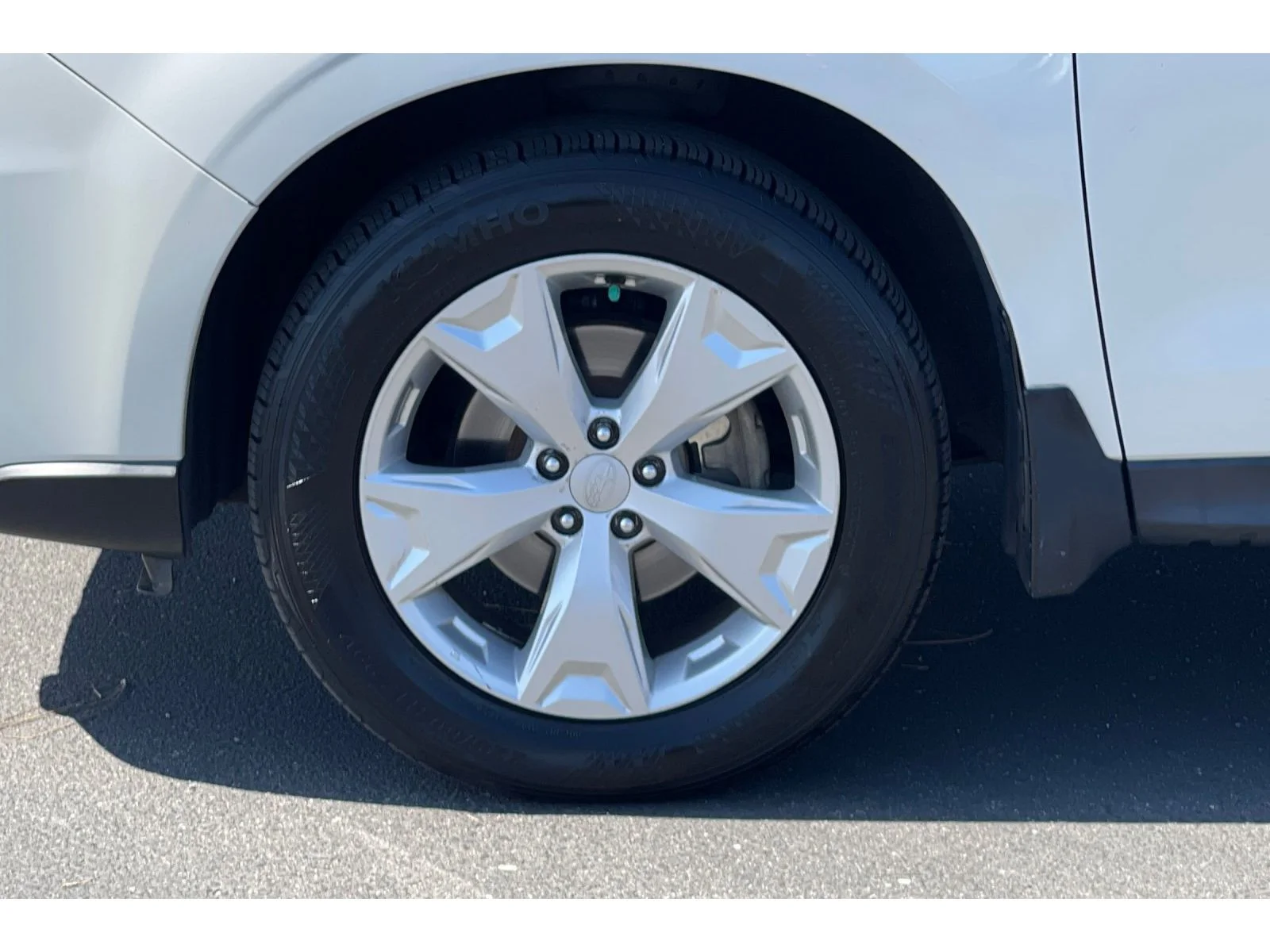 Used 2015 Satin White Pearl Subaru 2.5i Limited image 41