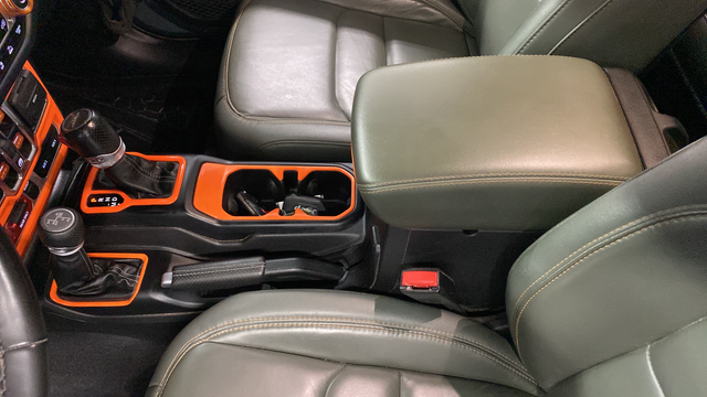 Certified Used 2025 Anvil Clearcoat Jeep Mojave image 18
