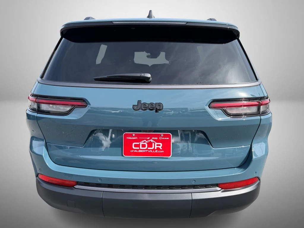 New 2026 Steel Blue Exterior Paint Jeep Limited image 9