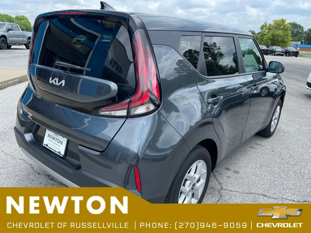 Used 2025 Gray Kia LX image 41