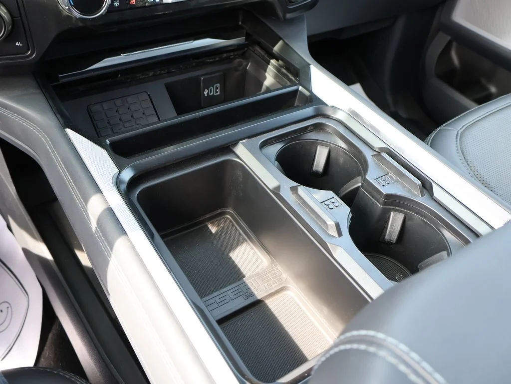 New 2026 Star White Metallic Tri-Coat Ford F-250® Platinum® image 39