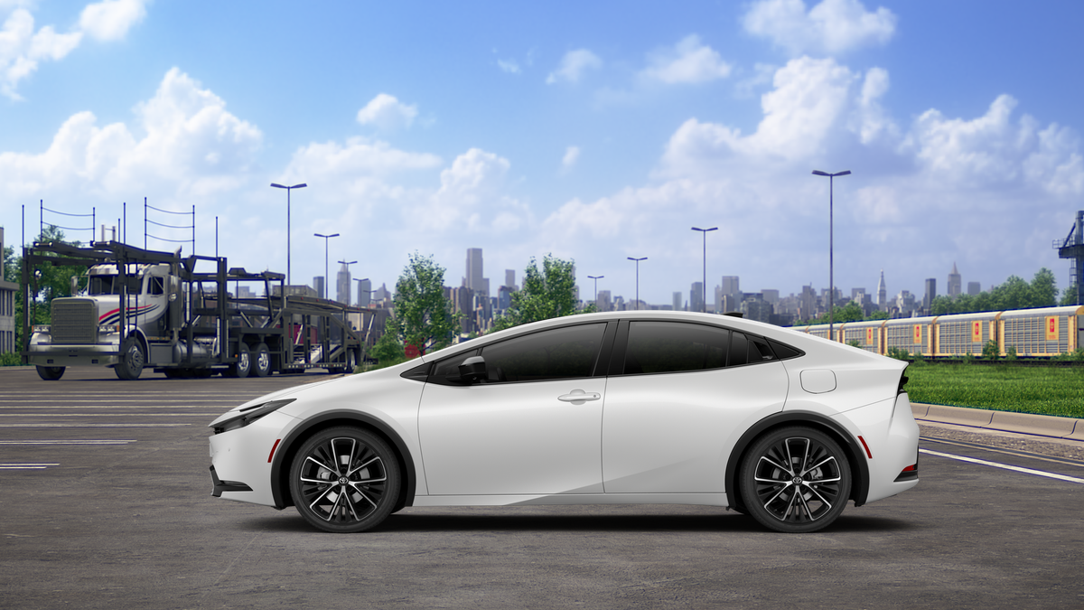 New 2027 Wind Chill Pearl Toyota Limited image 4