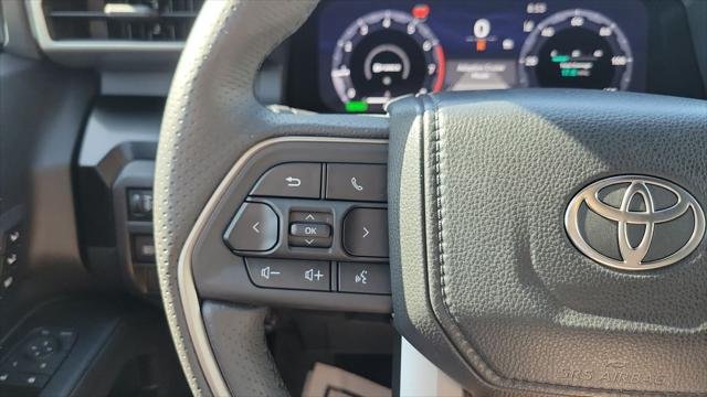 Certified Used 2026 WIND CHILL PEARL Toyota  image 42
