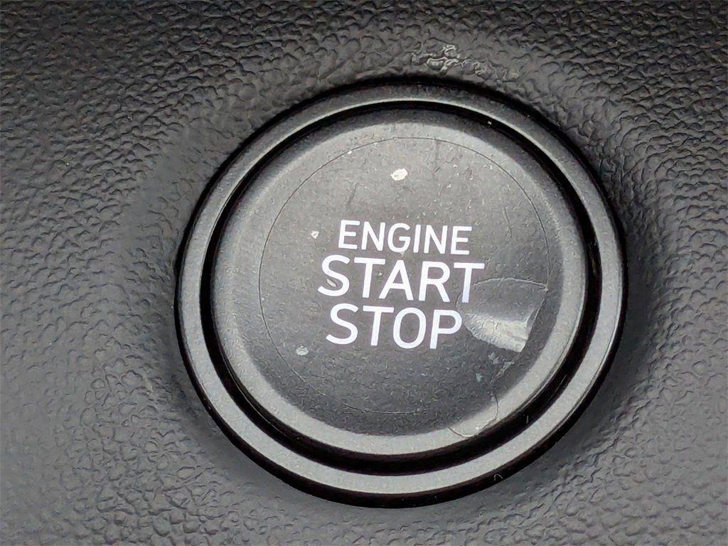 New 2026 White Hyundai SEL Sport image 30