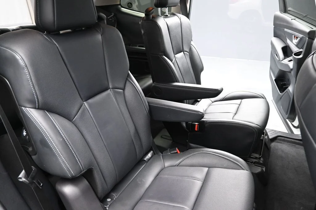 Used 2023 White Subaru Limited image 22