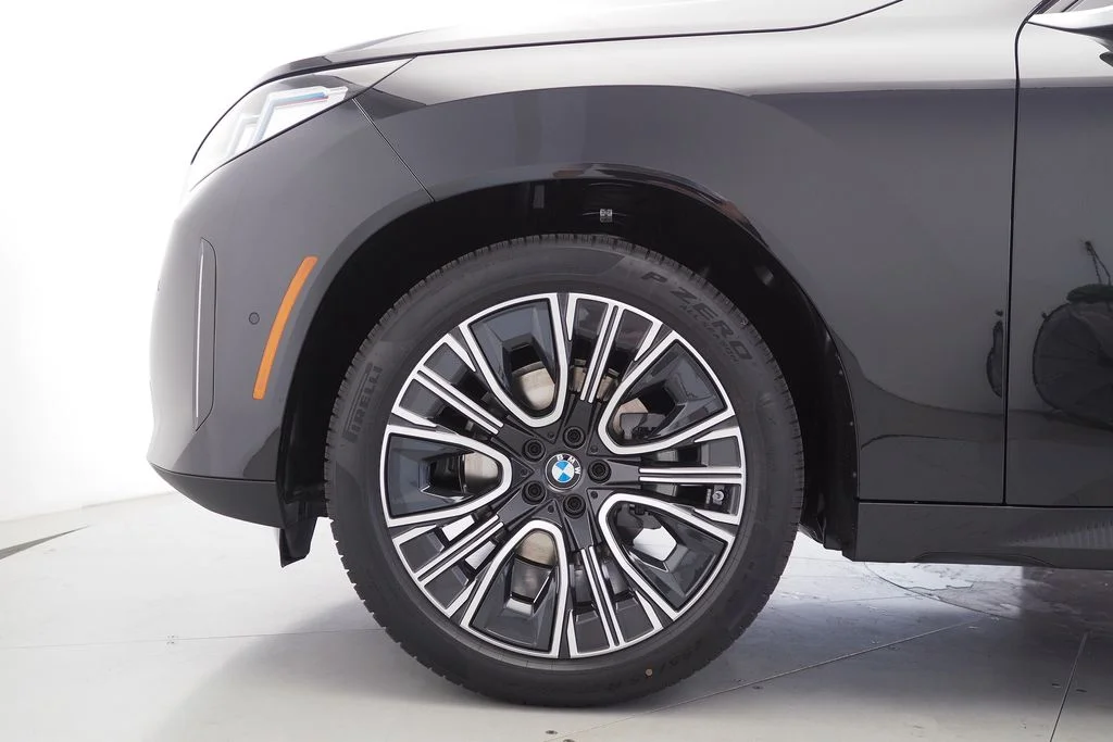 New 2026 Black Sapphire Metallic BMW 30 xDrive image 5