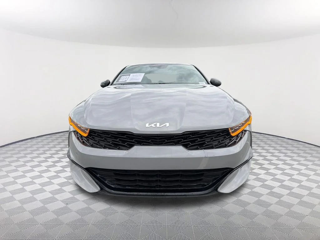 Used 2023 Gray Kia GT-Line image 2