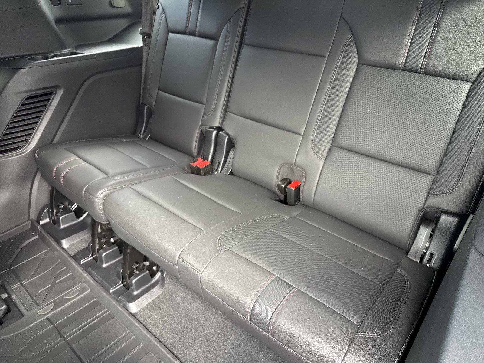 Used 2025 Sterling Gray Metallic Chevrolet RST image 34