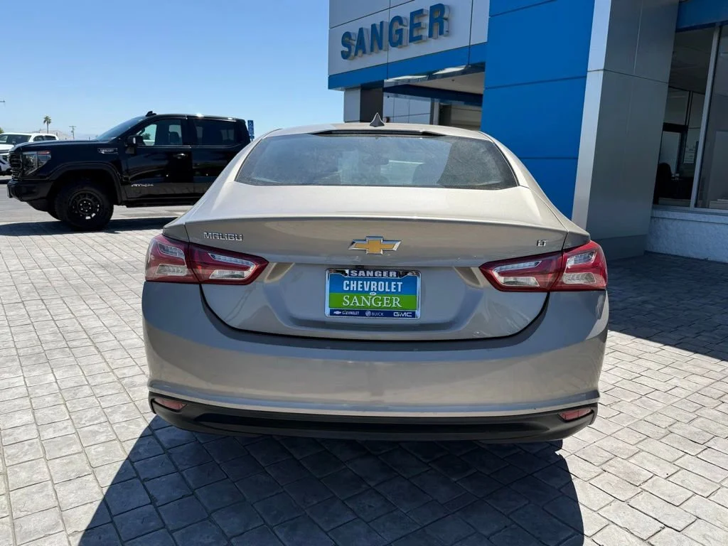 Used 2022 Mineral Gray Metallic Chevrolet LT image 9