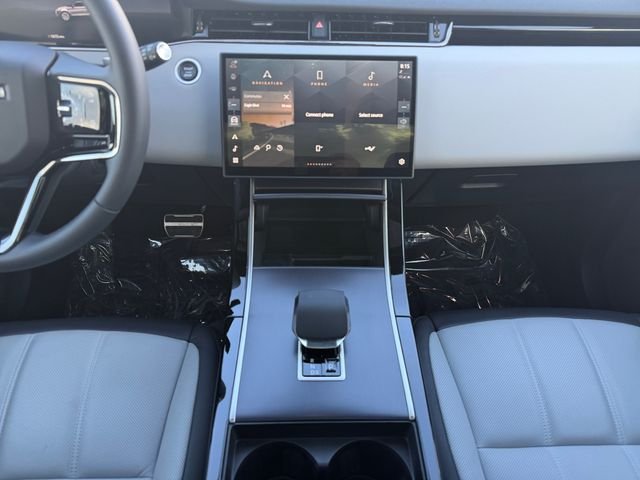 Certified Used 2026 Blue Land Rover Dynamic image 15