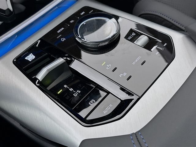New 2026 Gray Metallic BMW 30 xDrive image 17