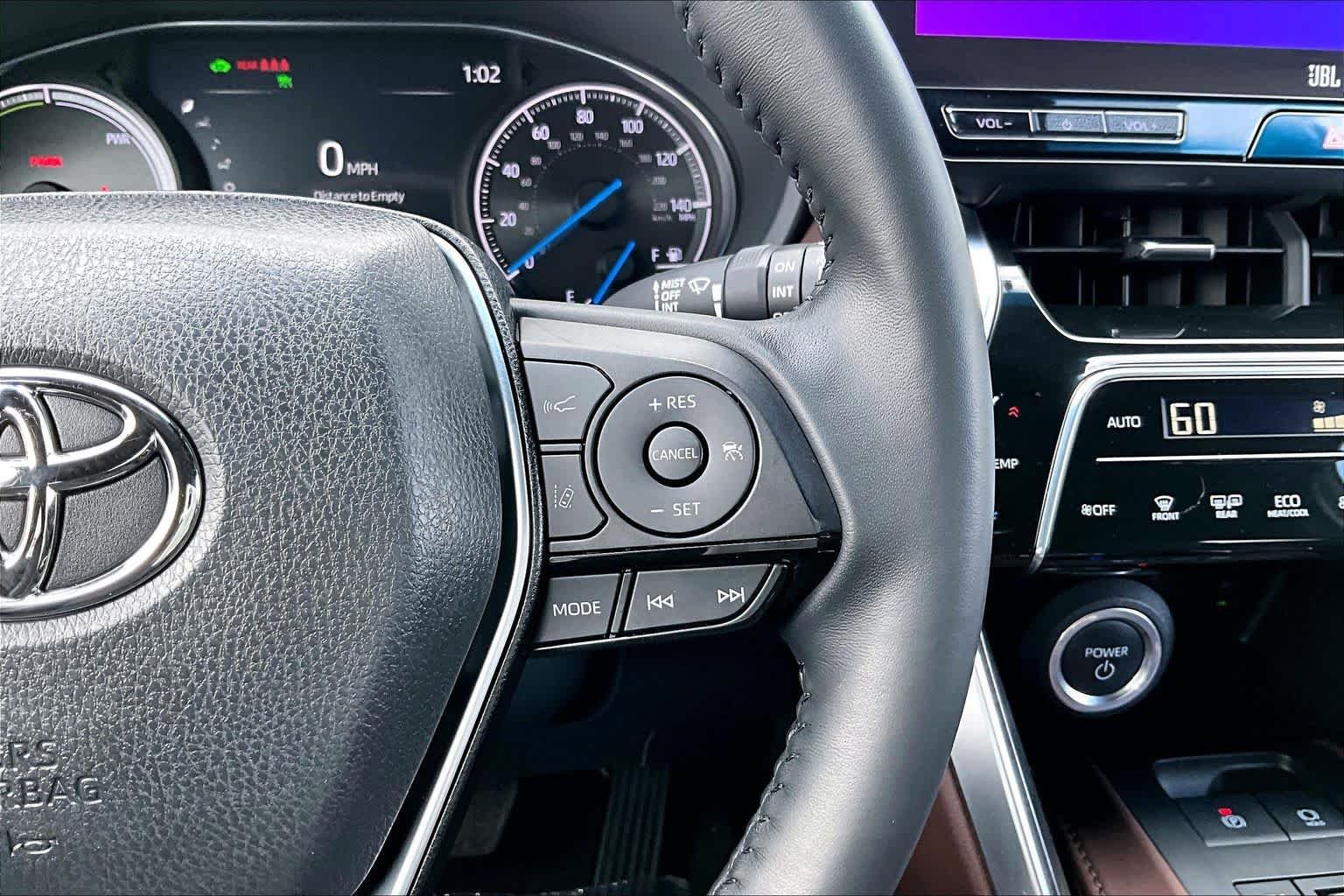 Used 2023 Wind Chill Pearl Toyota XLE image 24