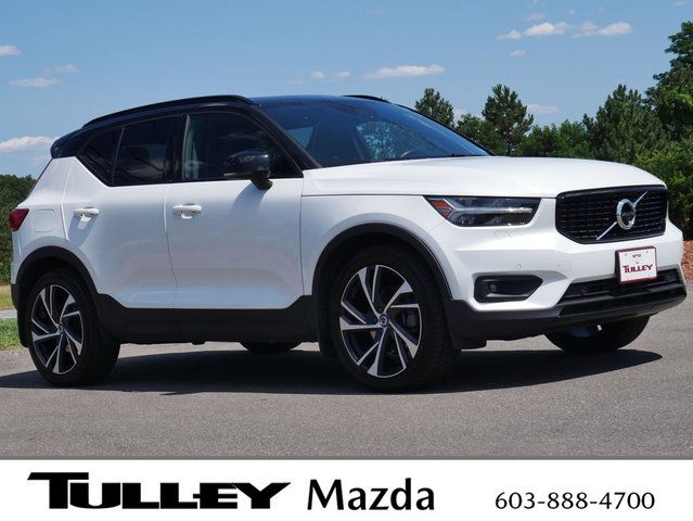 2021 Volvo XC40 R-Design