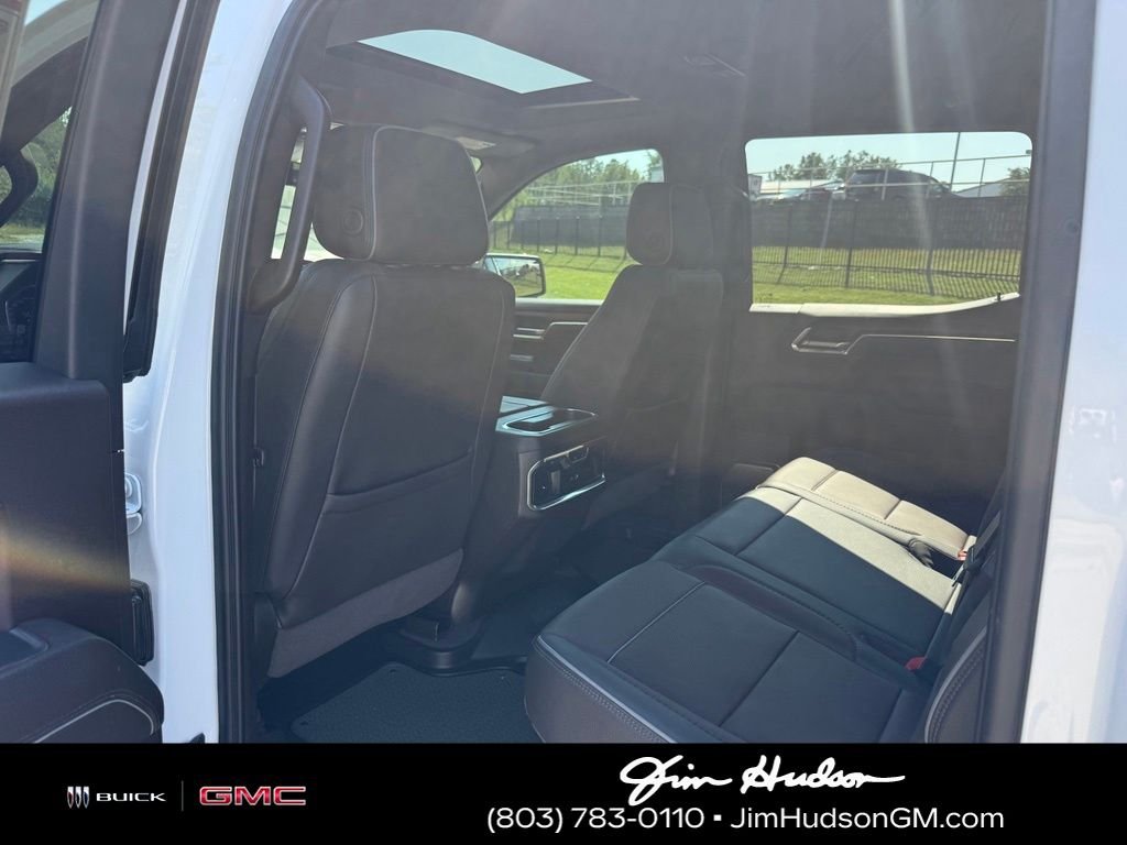 Used 2024 White GMC Denali image 26