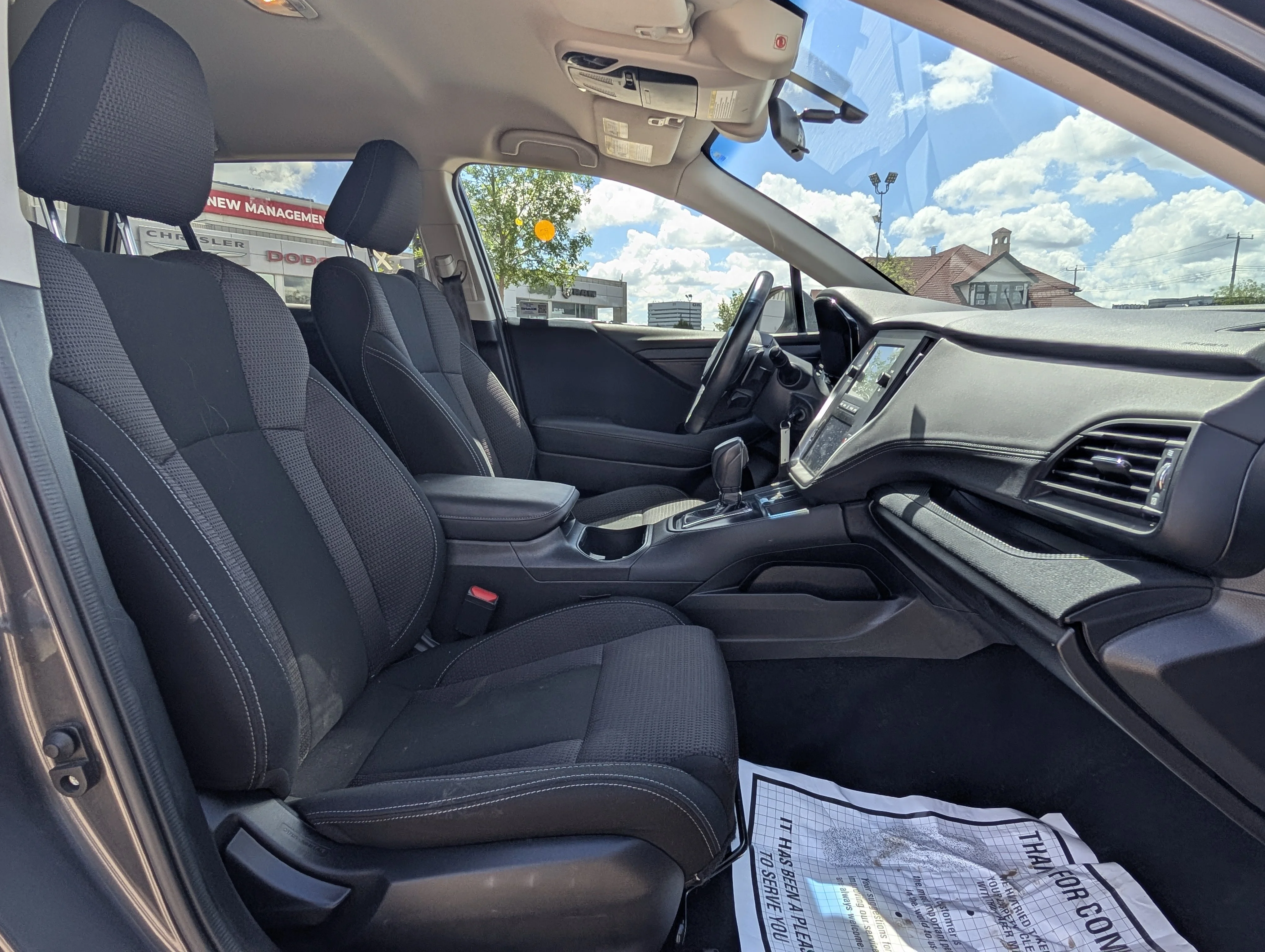 Used 2022 Crystal White Pearl Subaru Convenience image 21