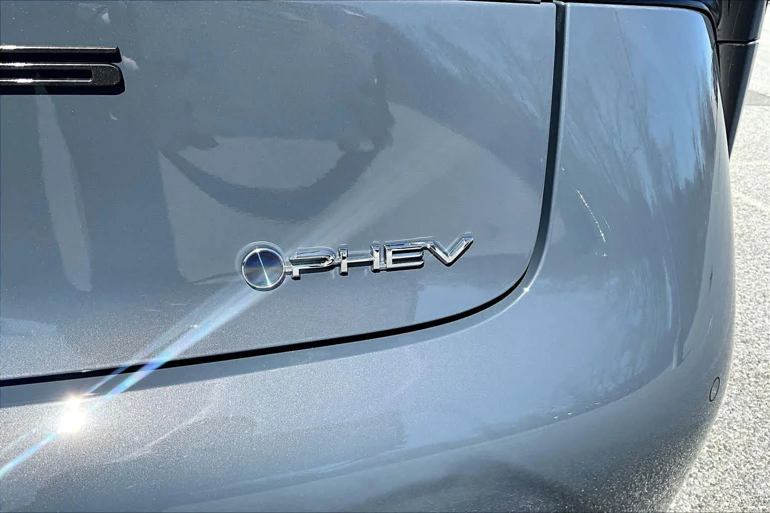 2026 Toyota Prius Plug-in Hybrid XSE - Photo 15