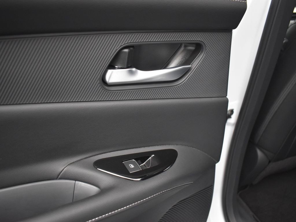 2025 Nissan Murano SL - Photo 15