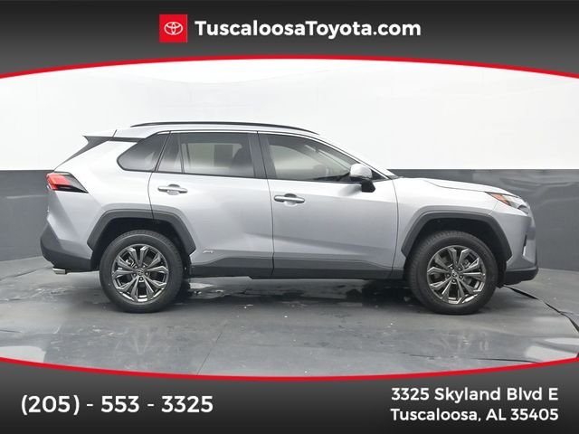 2022 Toyota RAV4 Hybrid XLE Premium
