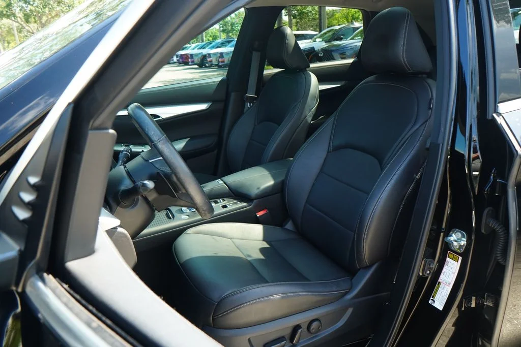 Used 2021 Black INFINITI LUXE image 15