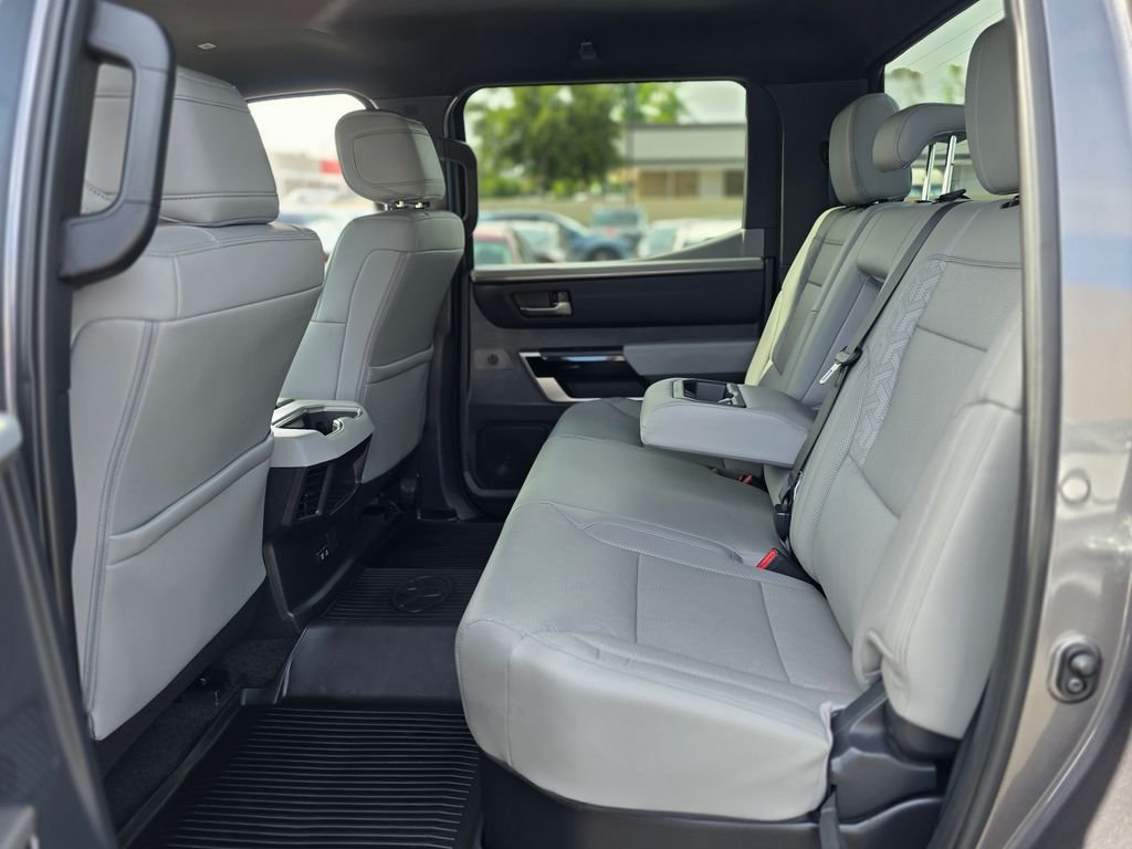 2025 Toyota Tundra Limited - Photo 16