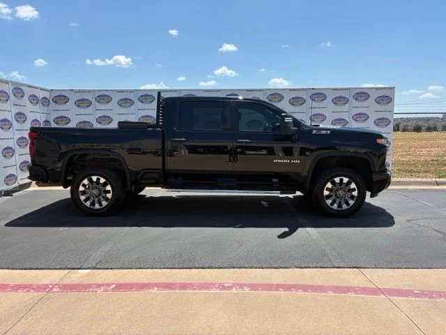 Used 2021 Bright White Clearcoat Ram Limited image 1