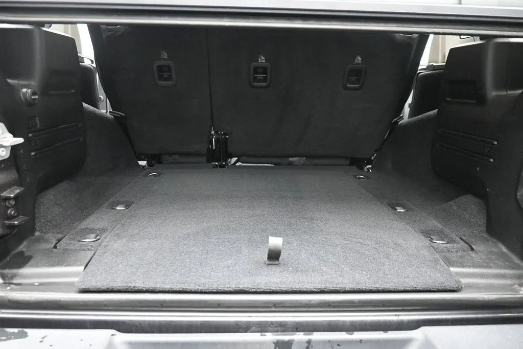 Used 2021 Gray Jeep Unlimited Sport image 19