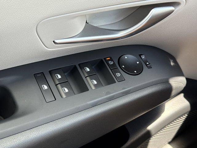 New 2026 Atlantis Blue Hyundai SEL Plus FWD image 15