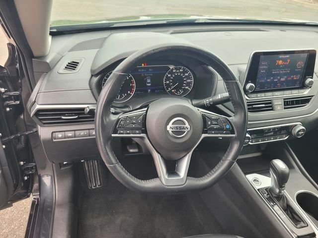 Used 2019 Blue Nissan 2.5 SV image 30