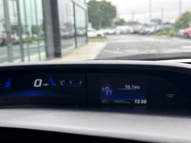 Used 2013 White Honda LX image 22