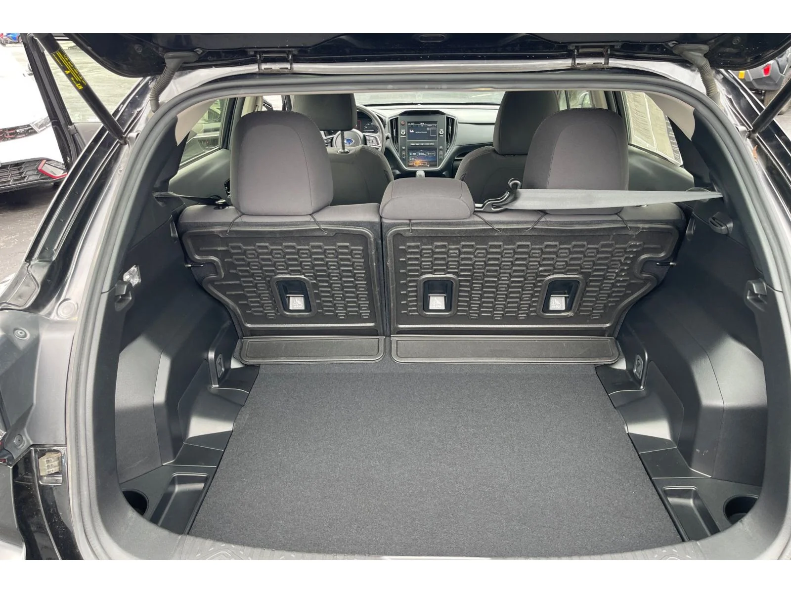 Used 2024 CRYSTAL BLACK SIL Subaru Base image 17