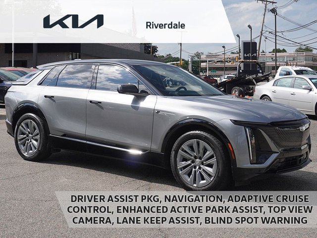 2024 Cadillac LYRIQ Tech