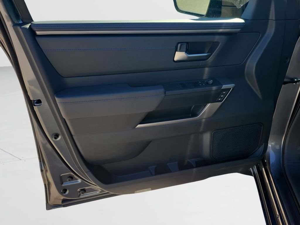 2026 Toyota Tundra Platinum - Photo 30