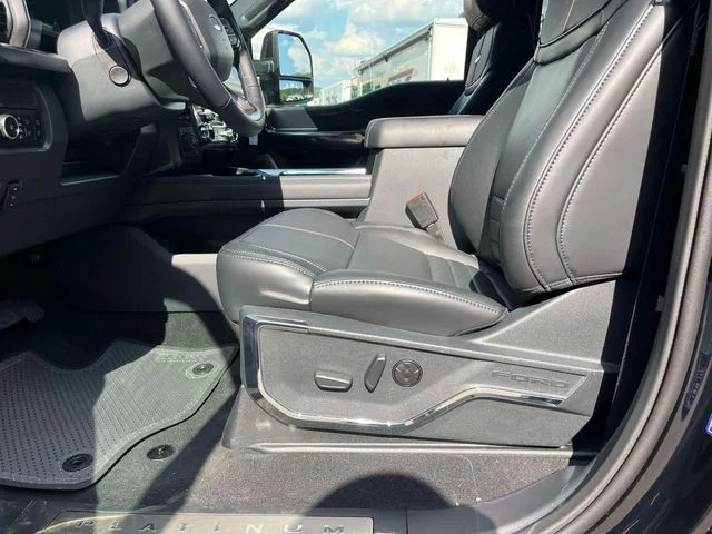 New 2027 Agate Black Metallic Ford F-350® Platinum® image 21
