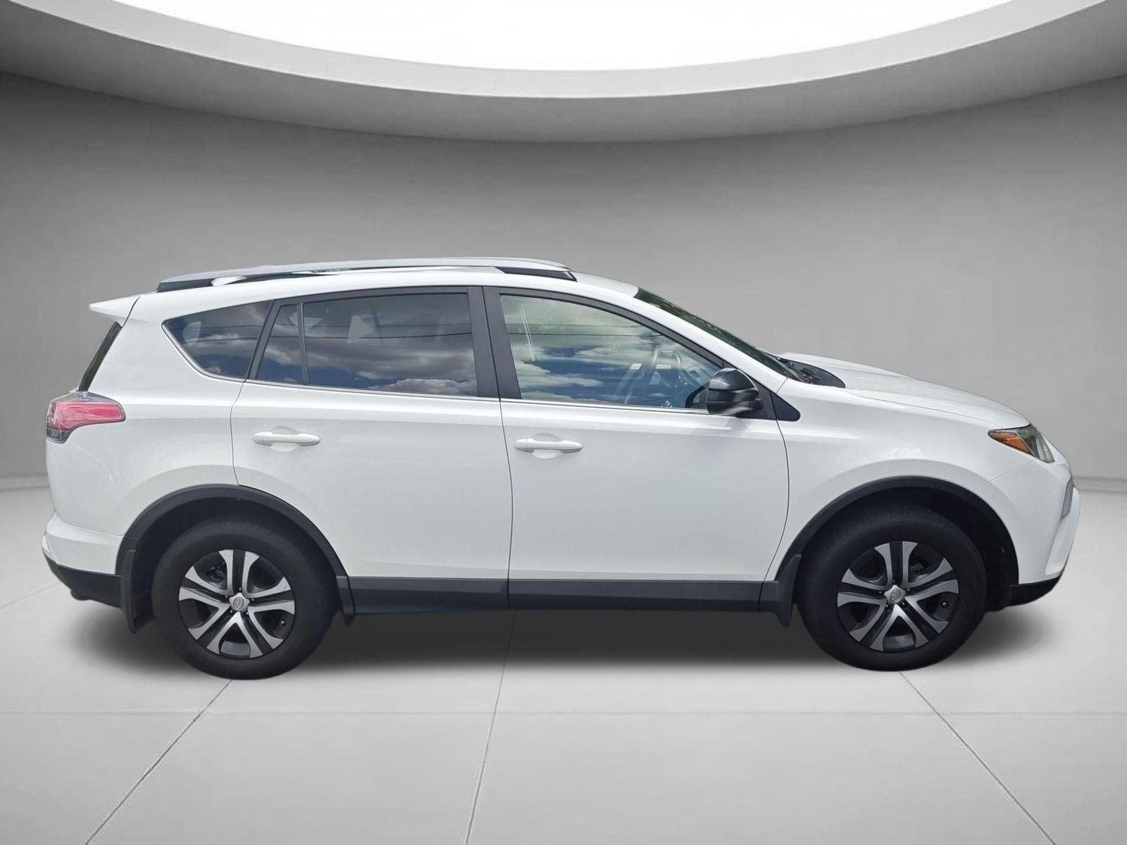 Used 2017 Super White Toyota LE image 3