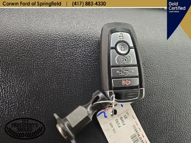 Certified Used 2025 Iconic Silver Metallic Ford Tremor image 31