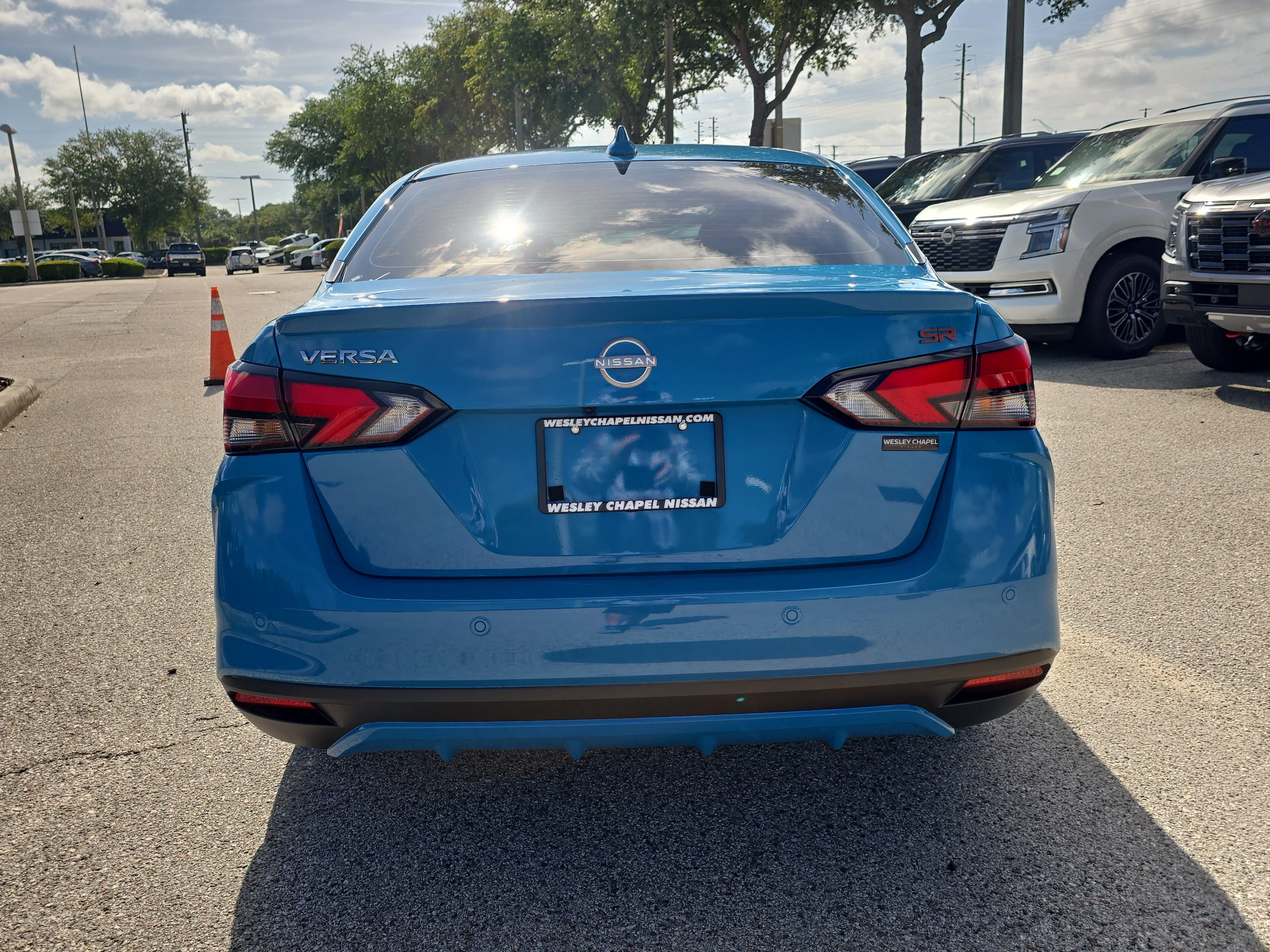 Certified Used 2025 Arctic Ice Blue Metallic Nissan SR image 7