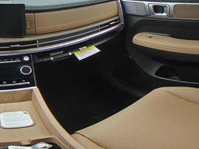 New 2027 White Hyundai Limited AWD image 38
