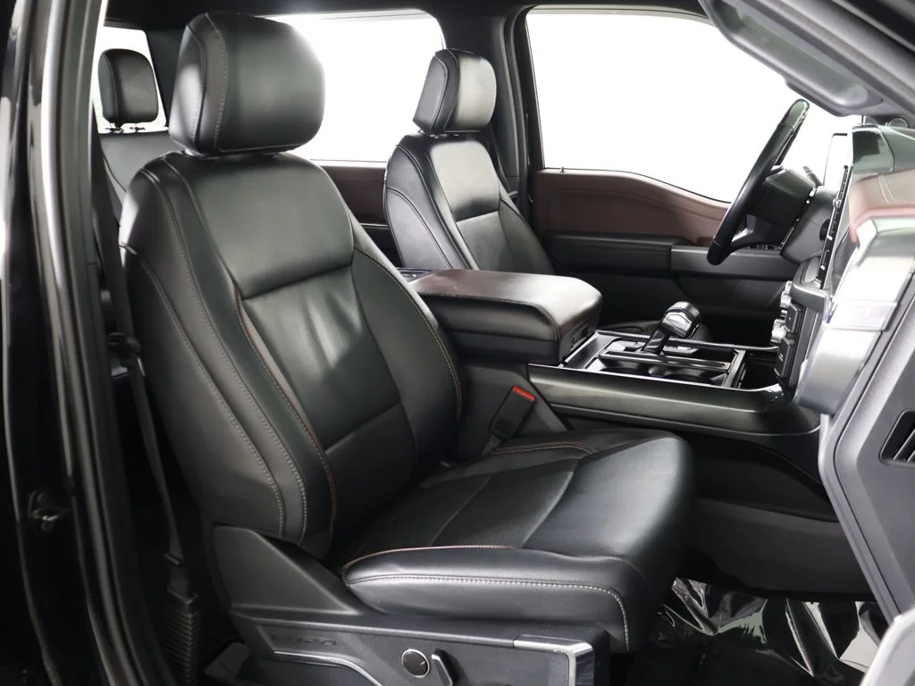 Used 2023 Agate Black Metallic Ford Lariat image 35