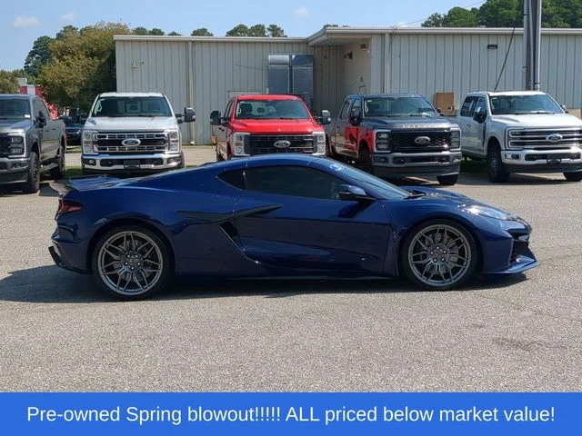 Used 2025 Purple Chevrolet Z06 image 14