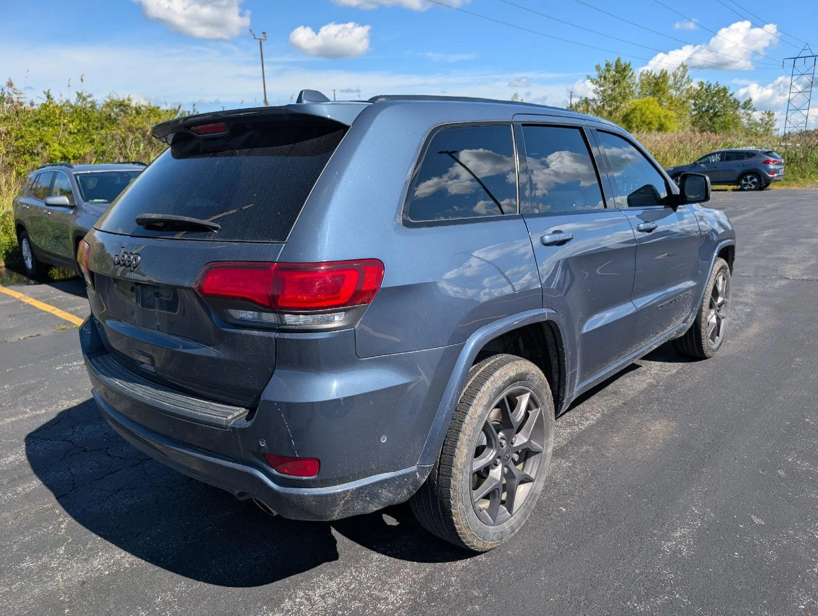 Used 2021  Jeep 80th Anniversary image 8
